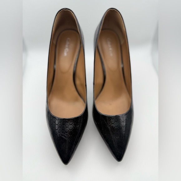 Calvin Klein Black Heels Classic Pointed-Toe Pumps - Picture 2 of 6